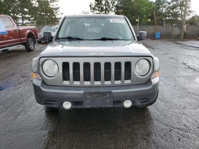 1C4NJRFB8DD190371 - 2013 JEEP PATRIOT LATITUDE SILVER photo 5