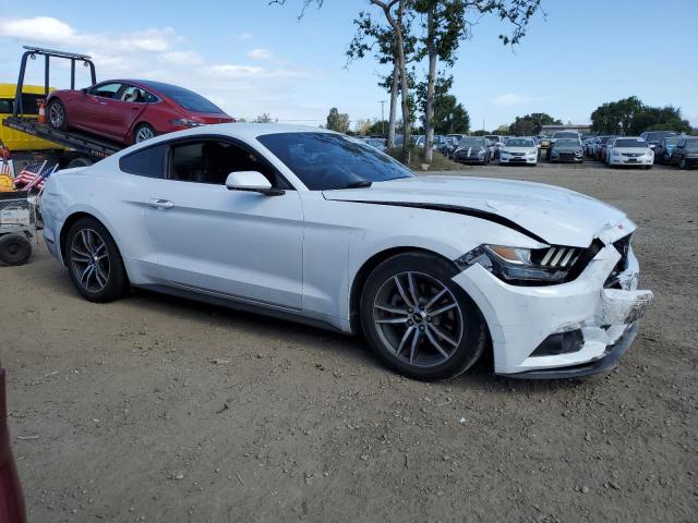 1FA6P8TH1G5230509 - 2016 FORD MUSTANG WHITE photo 4