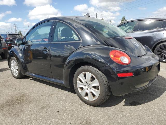 3VWRG3AG7AM026400 - 2010 VOLKSWAGEN NEW BEETLE Schwarz Foto 2