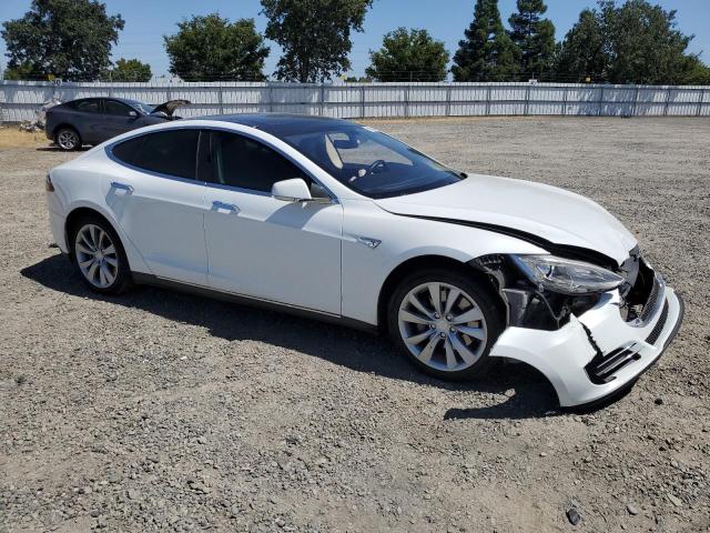 5YJSA1H12EFP44944 - 2014 TESLA MODEL S 白色 照片 4