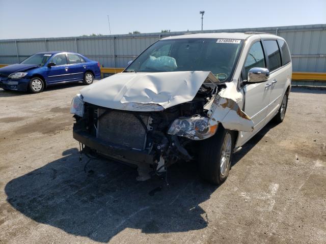 2C4RC1CG9DR536180 - 2013 CHRYSLER TOWN & COU TOURING L WHITE photo 9