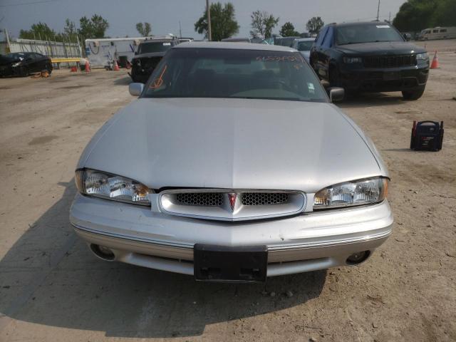 1G2HX52K9XH219839 - 1999 PONTIAC BONNEVILLE SE SILVER photo 5