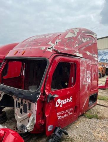 B1LL0FSALE - 2018 FREIGHTLINER CASCADIA 1 BURGUNDY photo 2
