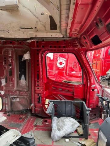 B1LL0FSALE - 2018 FREIGHTLINER CASCADIA 1 BURGUNDY photo 5