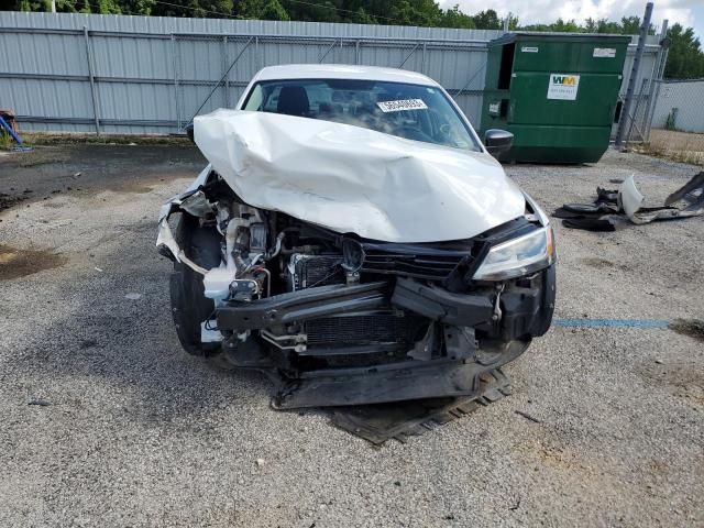 3VW1K7AJ1DM261202 - 2013 VOLKSWAGEN JETTA BASE 白色 照片 5