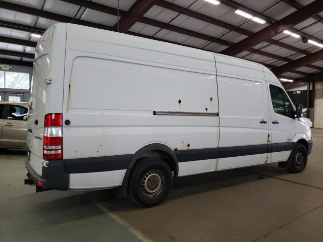 WD3PE8DC1F5962624 - 2015 MERCEDES-BENZ SPRINTER 2500 WHITE photo 3