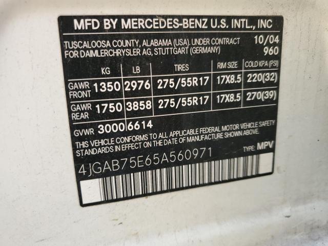 4JGAB75E65A560971 - 2005 MERCEDES-BENZ ML 500 WHITE photo 12