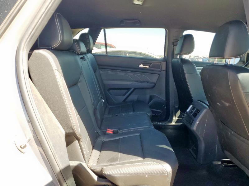 1V2WE2CA3MC238133 - 2021 VOLKSWAGEN ATLAS CROS SE GRAY photo 11