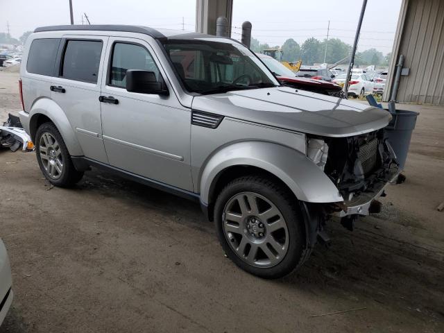 1D8GU58K17W734760 - 2007 DODGE NITRO SLT SILVER photo 4