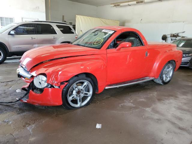 1GCES14P94B113534 - 2004 CHEVROLET SSR RED photo 1