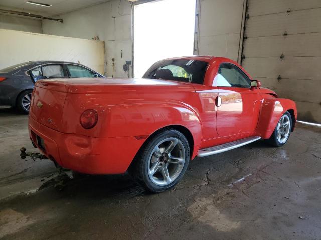 1GCES14P94B113534 - 2004 CHEVROLET SSR RED photo 3