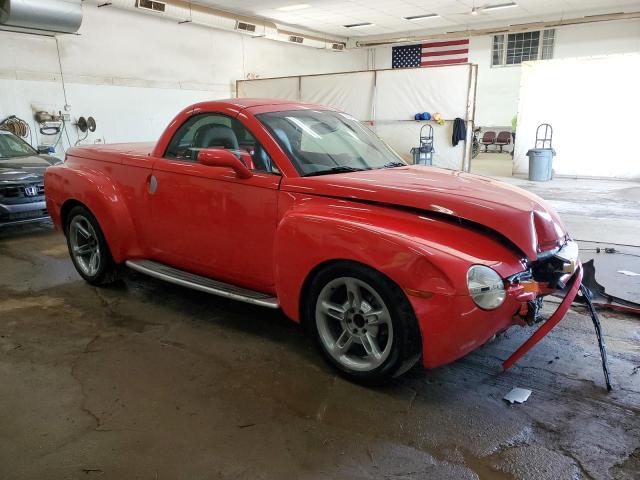 1GCES14P94B113534 - 2004 CHEVROLET SSR RED photo 4