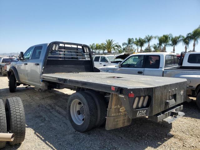 3C7WRNFL5NG363446 - 2022 RAM 5500 SILVER photo 2