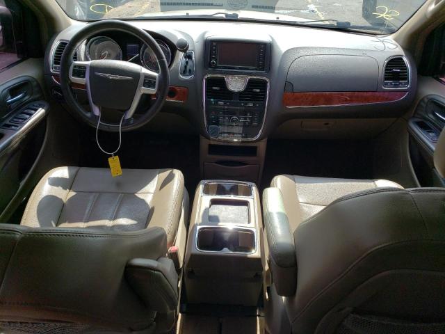 2C4RC1CG0DR570752 - 2013 CHRYSLER TOWN & COU TOURING L GOLD photo 8