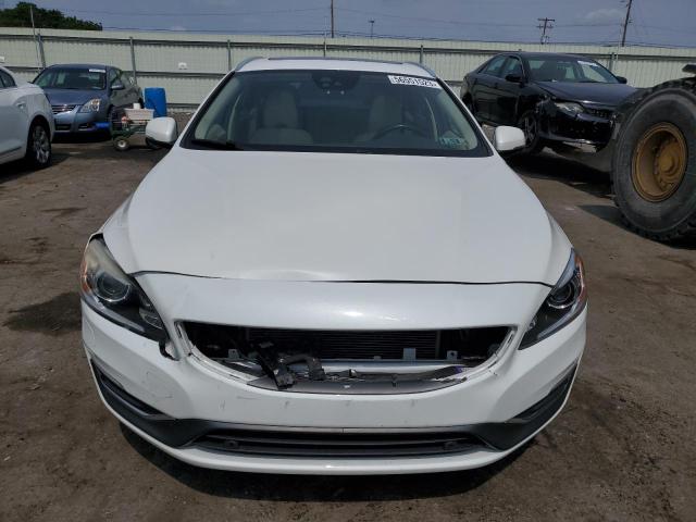 YV1612SD5F1202932 - 2015 VOLVO V60 PLATINUM WHITE photo 5