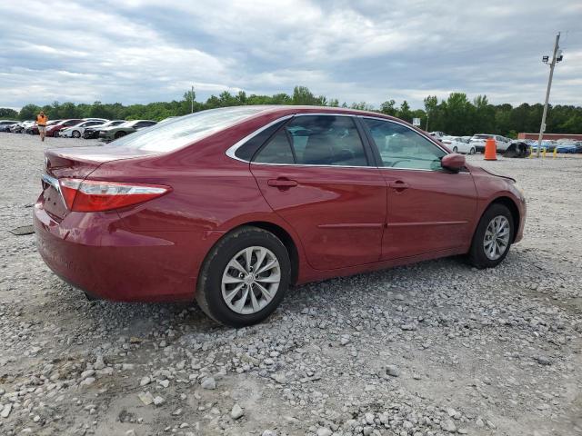 4T1BF1FK3FU919607 - 2015 TOYOTA CAMRY LE 红色 照片 3
