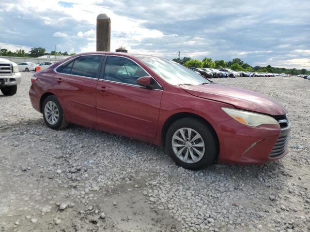 4T1BF1FK3FU919607 - 2015 TOYOTA CAMRY LE 红色 照片 4