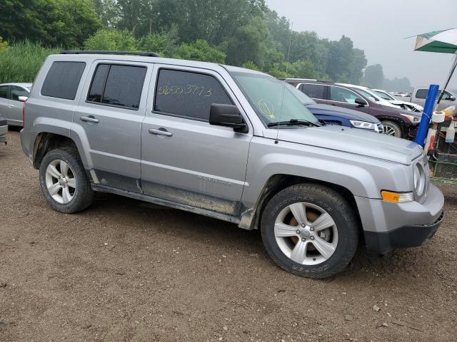 1C4NJRFB4ED762103 - 2014 JEEP PATRIOT LATITUDE SILVER photo 4