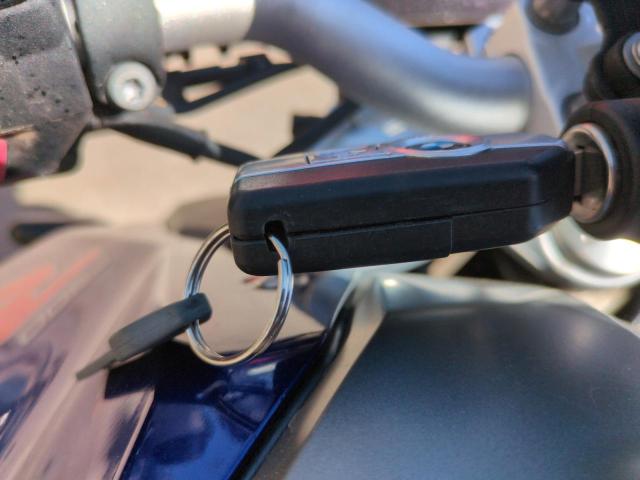 WB10K1300M6D93576 - 2021 BMW F 900 R BLUE photo 8