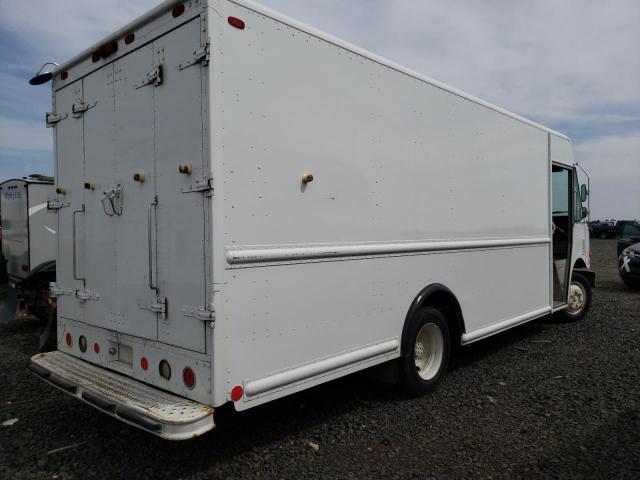 4UZAANDH17CX54172 - 2007 FREIGHTLINER CHASSIS M LINE WALK-IN VAN WHITE photo 3