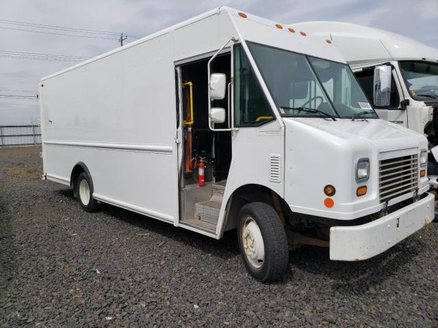 4UZAANDH17CX54172 - 2007 FREIGHTLINER CHASSIS M LINE WALK-IN VAN WHITE photo 4