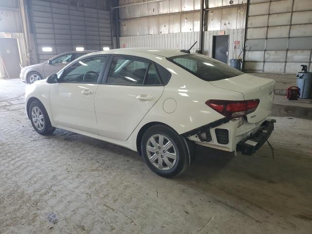 3KPA24AD7NE444689 - 2022 KIA RIO LX WHITE photo 2