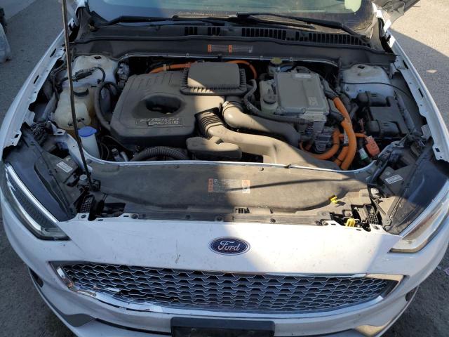 3FA6P0SU5LR171746 - 2020 FORD FUSION TITANIUM WHITE photo 11