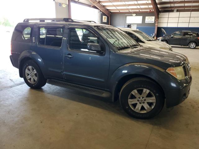 5N1AR18WX5C728824 - 2005 NISSAN PATHFINDER LE BLUE photo 4