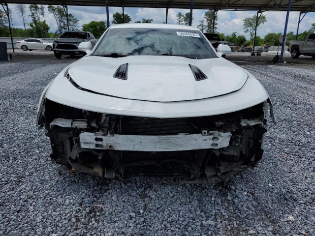 1G1FH1R77J0102530 - 2018 CHEVROLET CAMARO SS WHITE photo 5
