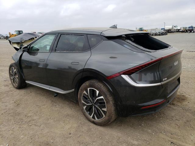 KNDC34LA3P5602131 - 2023 KIA EV6 LIGHT GRAY photo 2