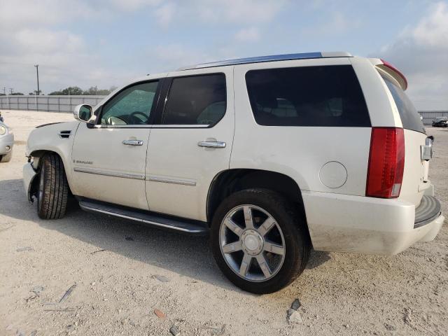 1GYFK63898R277028 - 2008 CADILLAC ESCALADE LUXURY WHITE photo 2