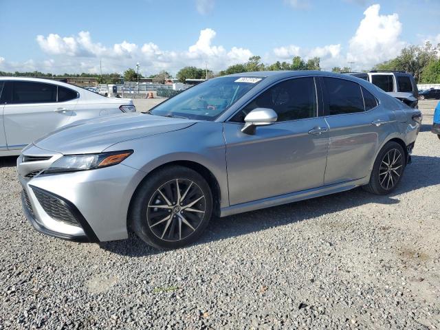 4T1T11AK1PU835832 - 2023 TOYOTA CAMRY SE NIGHT SHADE SILVER photo 1