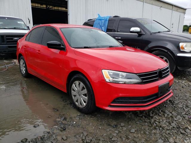 3VW2K7AJ6FM253538 - 2015 VOLKSWAGEN JETTA BASE RED photo 4