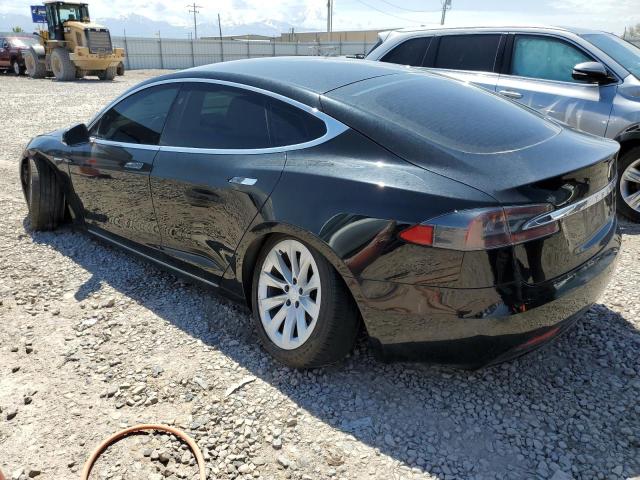 5YJSA1E21HF178566 - 2017 TESLA MODEL S Սև լուսանկար 2