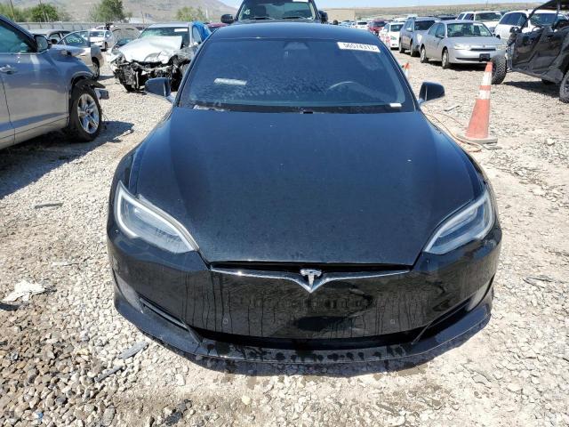5YJSA1E21HF178566 - 2017 TESLA MODEL S Սև լուսանկար 5
