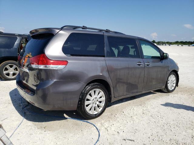 5TDYK3DC9BS087318 - 2011 TOYOTA SIENNA XLE GRAY photo 3