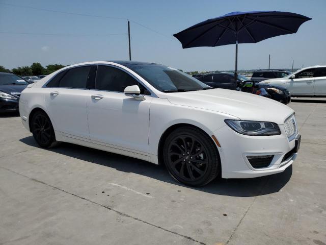 3LN6L5E93LR619276 - 2020 LINCOLN MKZ RESERVE WHITE photo 4