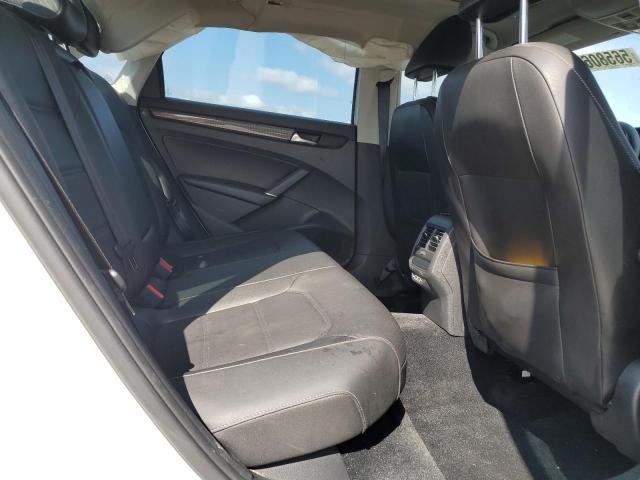 1VWMA7A31LC014165 - 2020 VOLKSWAGEN PASSAT R-LINE Weiß Foto 10