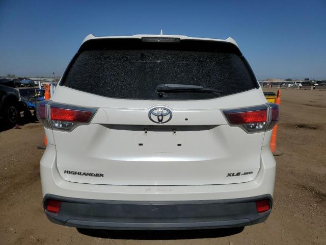 5TDJKRFH4GS246539 - 2016 TOYOTA HIGHLANDER XLE WHITE photo 6