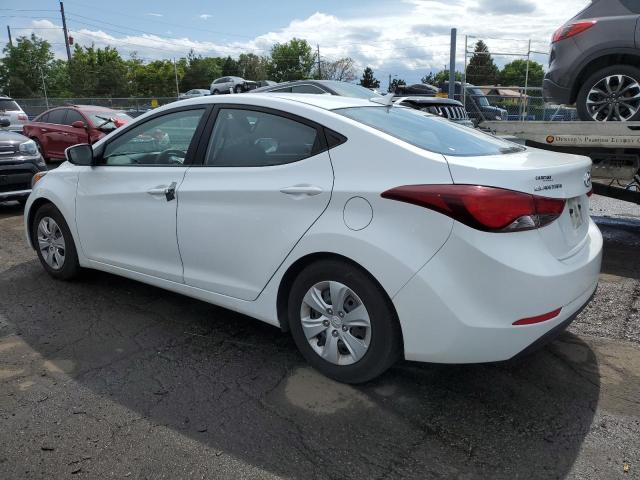 5NPDH4AE4GH776186 - 2016 HYUNDAI ELANTRA SE WHITE photo 2