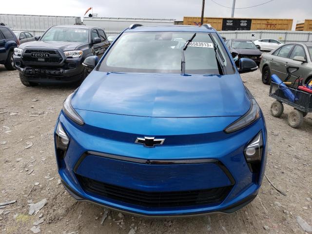 1G1FZ6S08P4115943 - 2023 CHEVROLET BOLT EUV PREMIER BLUE photo 5