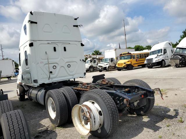 1FUJHHDR5LLLU7310 - 2020 FREIGHTLINER CASCADIA 1 WHITE photo 3