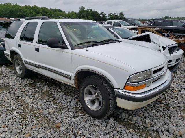 1GNCS13W7W2274216 - 1998 CHEVROLET BLAZER WHITE photo 4