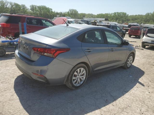 3KPC24A6XLE104959 - 2020 HYUNDAI ACCENT SE GRAY photo 3