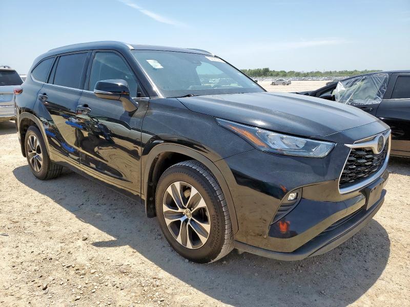5TDGZRAH0LS501856 - 2020 TOYOTA HIGHLANDER XLE BLACK photo 4
