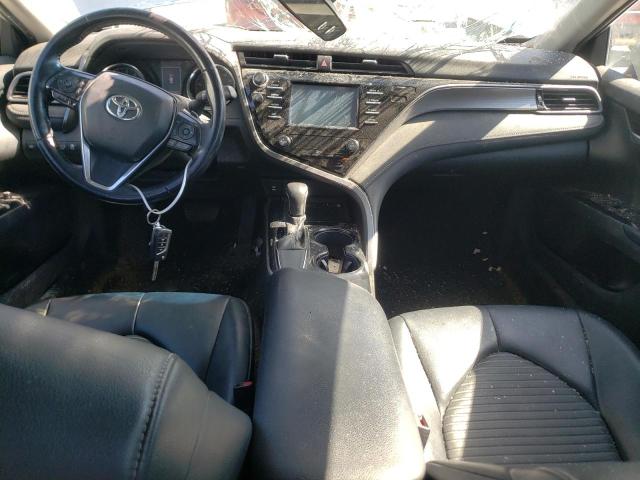 4T1B11HK8KU689486 - 2019 TOYOTA CAMRY L SILVER photo 8