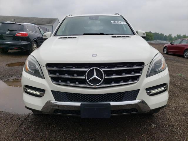 4JGDA5HB4DA158676 - 2013 MERCEDES-BENZ ML 350 4MATIC WHITE photo 5