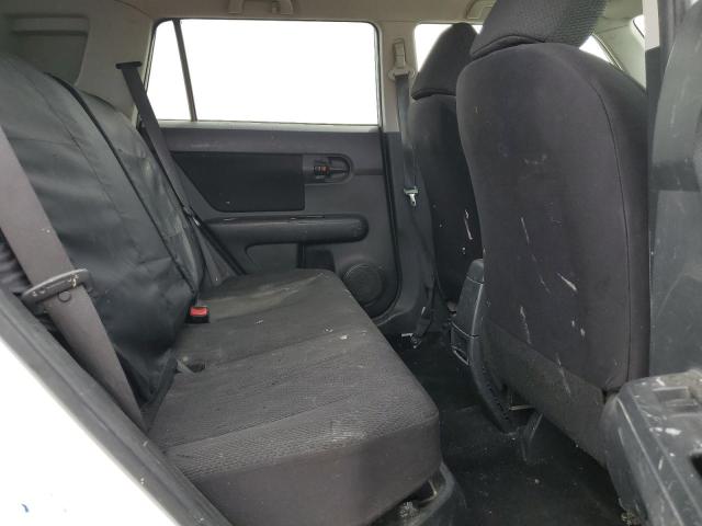 JTLKE50E281032171 - 2008 TOYOTA SCION XB WHITE photo 11