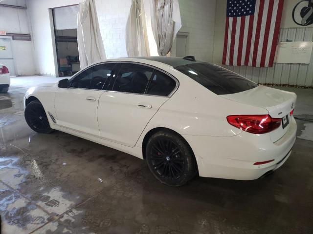 WBAJE7C58JWC56925 - 2018 BMW 540 XI WHITE photo 2