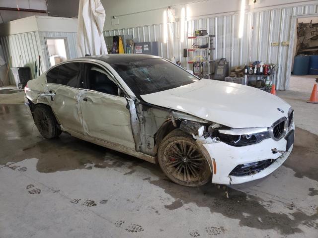 WBAJE7C58JWC56925 - 2018 BMW 540 XI WHITE photo 4